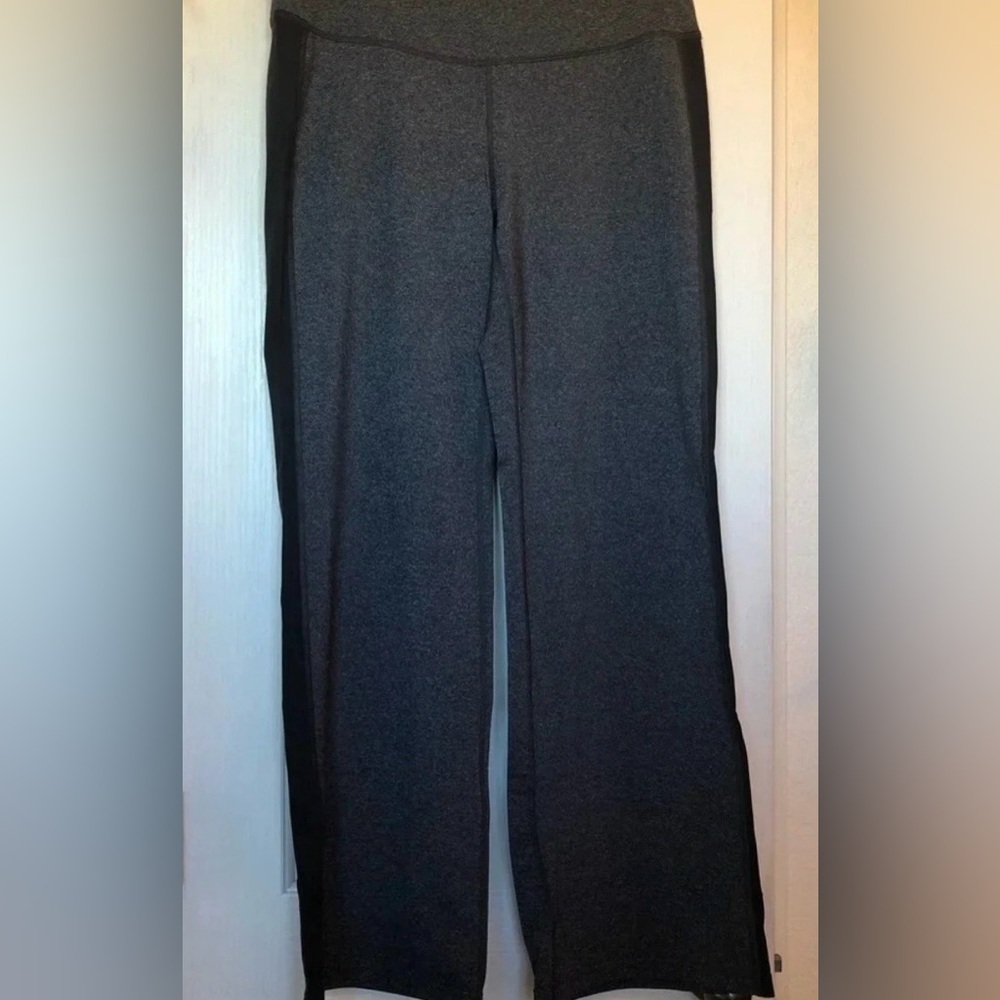 Lucy Women’s Large Workout Pants Ultimate X-Training Like New Grey